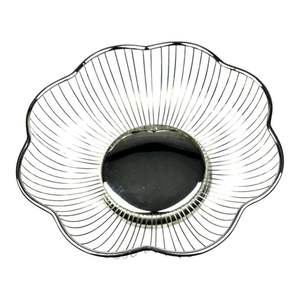 Corbeille à fruits en métal d'inspiration rustique et vintage pour la décoration de cuisine de style farmhouse, avec cadre ouvert et robuste - Product Image 5