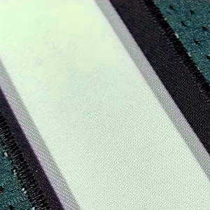 Camiseta de malla holgada personalizada de alta calidad para hombre, transpirable, estilo urbano, informal, proveedor OEM, diseño de color sólido - Product Image 4