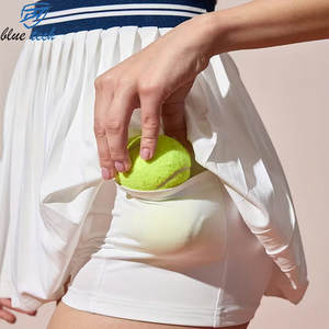 Robe de badminton de performance pour femmes grandes tailles, qualité supérieure, manches courtes, tissu extensible respirant, fabrication OEM - Product Image 5