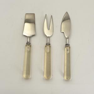 Fournisseur en gros d'ensembles à fromage en acier inoxydable de couleur argent, avec manche en résine, de qualité alimentaire, largement utilisés dans les restaurants - Product Image 1