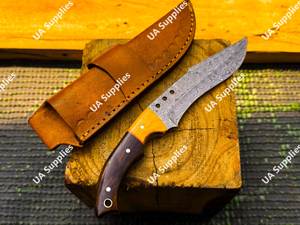 Couteau de chasse et de camping à lame fixe en acier Damas, manche en bois, bord biseauté, tranchant comme un rasoir, forgé à la main avec étui, ODM/Vente en gros - Product Image 6