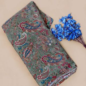 Tissu crêpe tissé léger vert sauge vif avec broderie cachemire, 44 pouces, détails de sequins scintillants, ethnique indien sur mesure - Product Image 3