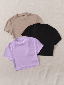 เสื้อครอปแขนสั้นผู้หญิง คอกลม สีพื้น ลำลอง ทรงเข้ารูป สีขาว สีดำ สีเบจ - Product Image 5