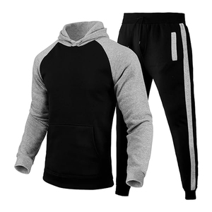 Conjunto Deportivo Premium para Hombre con Logotipo Personalizado, Transpirable, para Entrenamiento en Gimnasio y Uso Casual - Product Image 5