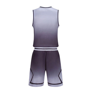 Conjunto de Camiseta de Baloncesto Sublimada Personalizada, Camiseta sin Mangas para Hombre con Pantalones Cortos, Color Degradado, Absorbe la Humedad, Ajuste Atlético - Product Image 3