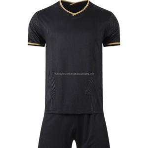 Ropa de fútbol unisex personalizada, camisetas de fútbol impresas por transferencia de calor, Spandex/Material de algodón, impermeable, transpirable para equipo de club - Product Image 1