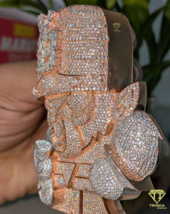 Colgante de Diamantes de Lujo con Incrustaciones Completas, Corte Baguette, Engaste Pavé, Pieza de Joyería Hip Hop Personalizada para Hombres, Estilo Streetwear - Product Image 5