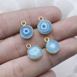 Pendentif Aqua Solar Quartz Gold Edge |   Breloque ronde bohème en pierre précieuse |   Fournitures pour la fabrication de bijoux en pierre Druzy |   Cadeau unique - Product Image 5