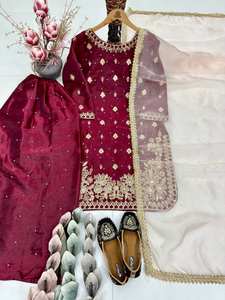 Traje Recto con Bordado de Lentejuelas Premium y Dupatta de Organza Suave – Ropa Étnica de Lujo - Product Image 3