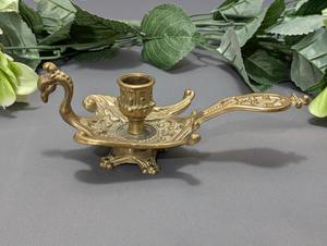 Portavelas Metálico Hecho a Mano de Larga Duración, Garantiza una Opción Decorativa Rentable y Sostenible, Diseño Clásico Moderno, Ecológico - Product Image 5