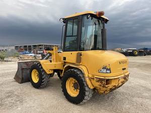 Chargeuse sur pneus Volvo L35B d'occasion/neuve avec moteur diesel, composants hydrauliques HYDAC, pompe de boîte de vitesses et roulement - Product Image 3