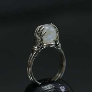 Anillo de Plata de Ley 925 Hecho a Mano con Piedra Lunar Certificada IGI, Estilo Art Deco, Joyería de Bola de Bruja, para Mujeres y Hombres, Místico Gótico - Product Image 6