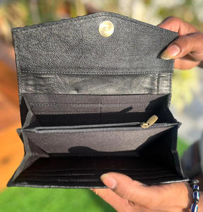 Nuevo bolso de mano de cuero con pelo de estilo occidental para mujer, monedero de diseñador, superventas, carteras únicas de cuero genuino - Product Image 6