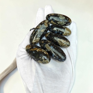 Lingam Shiva Noir de Haute Qualité – Cristal Puissant pour l'Équilibre Émotionnel et la Protection Énergétique - Product Image 1