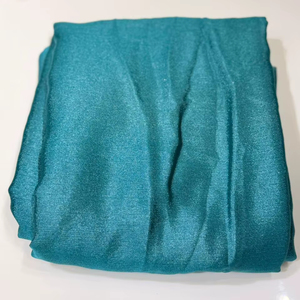 Telas Ligeras de Tela No Tejida a Cuadros para Vestidos de Novia, Sarees y Ropa de Fiesta, Exportadas de Surat, India - Product Image 1