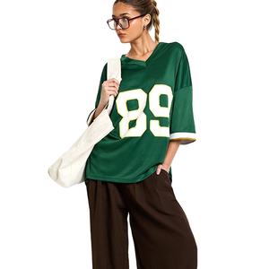 Camiseta de fútbol americano de poliéster 100% con cuello en V para mujer al por mayor, nueva camiseta de fútbol de gran tamaño a la moda para mujer, lo mejor para el verano - Product Image 2