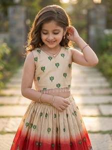 Ensemble Lehenga Choli pour Filles, Tenue Ethnique Indienne Entièrement Cousue, Imprimé Traditionnel, en Rayonne, Jupe Longue et Haut Court, pour Fête de Diwali - Product Image 6