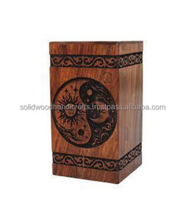 Urnas de cremación de madera de nuevo diseño para urnas de madera para adultos Urnas funerarias Tamaño personalizado Suministros funerarios - Product Image 3