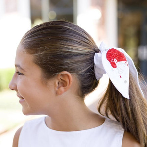 Chouchou pour cheveux pour femme, fait main, écologique, avec motif casque de football perlé, broderie personnalisée, sequins et élastique, pour le jour du match - Product Image 3