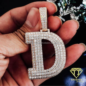 Collier pendentif moderne en forme de lettre D avec détails de pierres brillantes en diamant de laboratoire, bijou initial élégant - Product Image 3