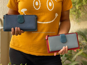 รูปแบบมีสไตล์กระเป๋าสะพายไหล่หนังแท้แฮนด์เมด - Product Image 3