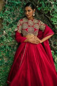 Conjunto de Lehenga Choli Dupatta de seda romana de diseño estilo Bollywood para mujer, largo hasta el suelo, con lentejuelas y bordado Dori, ideal para bodas. - Product Image 3