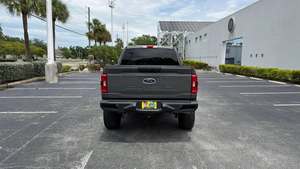 Ford F-150 XLT Sport 4x4 Usada del 2021 - Product Image 3