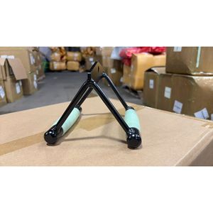 Piattaforma Industriale per T-Bar Row a V in Acciaio al Carbonio Solido Verniciato a Polvere Nera per Attrezzature da Palestra - Product Image 3