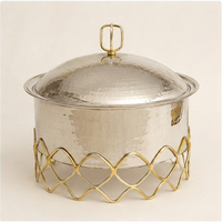 Casserole isotherme en acier inoxydable martelé avec couvercle plaqué or pour réchaud de buffet et service de repas lors de mariages et fêtes