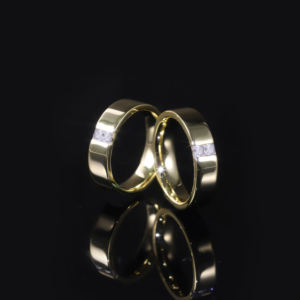 Bagues de mariage géométriques modernes AMBER JEWELS en or massif 14 carats plaqué or, diamants de laboratoire certifiés IGI, sertissage à griffes, unisexes - Product Image 2