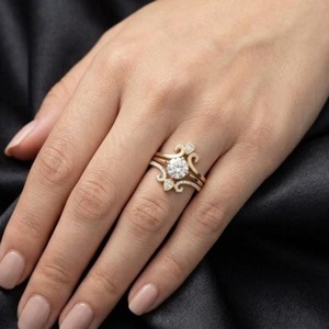 Anillo de Diamantes Chapado en Oro de 14K, Corte Redondo, Anillo de Compromiso para Mujer, Anillo de Diamantes Vintage Royal Promise con Claridad VVS - Product Image 4