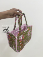 Sac à main mini matelassé à imprimé floral pour femme avec fermeture éclair intérieure, poignée robuste, sac à bandoulière, sac à main artisanal écologique pour femme