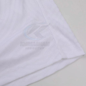 เสื้อฟุตบอลโพลีเอสเตอร์ระบายอากาศได้ดี สั่งทำโลโก้ได้ บริการ OEM ขายส่งขั้นต่ำน้อย พร้อมขายออนไลน์ - Product Image 5