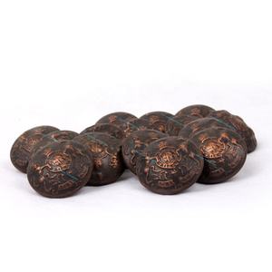 Boutons en bronze et en alliage de zinc, fabrication entièrement customisée, durable et fini avec un look ideal - Product Image 1