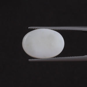Wholesale White Natural Opal Loose Gemstone 6.40 Carat Oval Cut 16x11mm IGI Certified Hand Cut <b>Polished</b> Light <b>Waxing</b>/Oiling - Product Image 3
