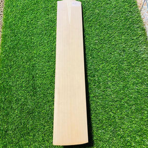 Bâton de cricket personnalisé de haute qualité, écologique et léger LS-CB-10, en bois de saule anglais durable, taille personnalisée OEM, 10 pièces officielles - Product Image 1