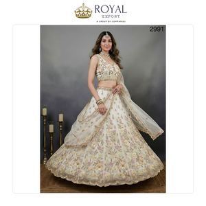 Ropa Tradicional India de Moda para Bodas, Lehenga Choli de Tela de Red Pesada, en Venta - Product Image 4