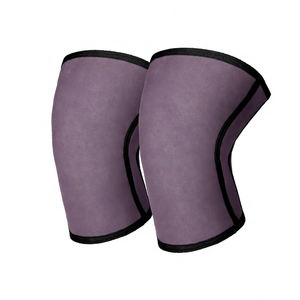 Genouillère de compression respirante d'hiver avec support de protection tibiale pour hommes, technique de teinture unie noire - Product Image 1