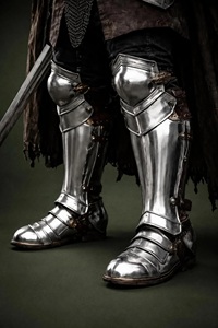 Conjunto de Armadura Completa Medieval Moderna Antigua |   Armadura de Caballero Metálica Personalizada para Cosplay y Reenactamiento - Product Image 3