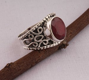 Bague en argent massif 925 avec rubis rouge et jade, bijoux artisanaux de créateur, bague en argent à pierres précieuses, prix d'usine, personnalisable - Product Image 3