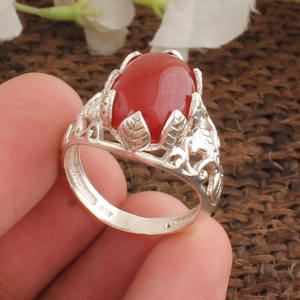 Bague Classique en Argent Sterling 925 avec Onyx Rouge Naturel en Forme de Fleur pour Femme, Idéale pour Mariage et Soirée, Bijoux Indiens en Gros - Product Image 1