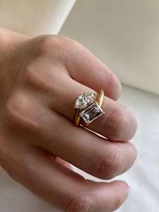 Anillo Toi et Moi con Diamantes Cultivados en Laboratorio, Corte Marquesa y Radiante – Anillo de Compromiso de Dos Piedras con Certificación IGI – Oro o Plata Maciza - Product Image 2