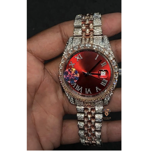 Reloj de Diamantes Moissanite de Calidad Premium con Brillo Inspirado en los Diamantes y Atractivo de Lujo Disponible para la Venta - Product Image 1