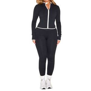 เสื้อแจ็คเก็ตโยคะแบบมีซิปเต็มตัวสำหรับผู้หญิง แบบขายส่งตามสั่ง ทรงพอดีตัว แขนกุด ระบายอากาศได้ดี ผ้าถัก สวมใส่สบาย - Product Image 2