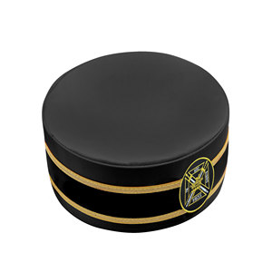 Gorra de la Comandancia de los Caballeros Templarios, Gorra Ceremonial Masónica |   Gorro Masónico de Terciopelo de Seda 100% Bordado Personalizado |   Fiesta - Product Image 1