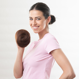 Extension de cheveux châtain style chignon donut (cheveux humains naturels) – Chignon instantané type scrunchie pour femme - Product Image 2