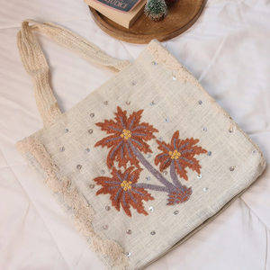 Grand sac fourre-tout bohème pour femme, sac à bandoulière indien fait main avec perles et fermeture éclair, idéal pour le shopping, par Whimsy Art Craft - Product Image 5