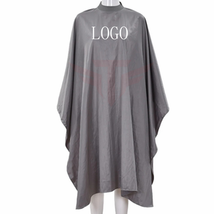 Cape de coiffure personnalisée avec logo, écologique, grise, résistante à l'eau, en polyester/nylon, tablier de coupe de cheveux pour salon, Tactus Industries - Product Image 1