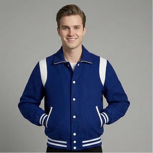 Veste universitaire personnalisée pour homme avec corps en laine de qualité supérieure, manches contrastées, initiales brodées, patchs d'équipe - Product Image 1