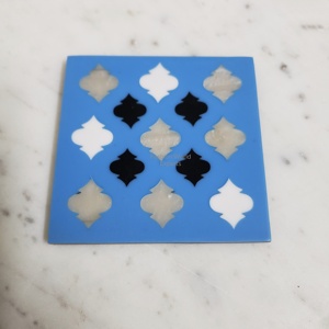 Sous-verres en résine époxy multicolores faits à la main, design abstrait unique, résistants à la chaleur et durables - Product Image 4